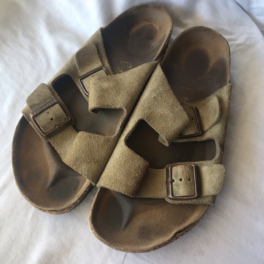 Men’s size 42 Birkenstock sandals